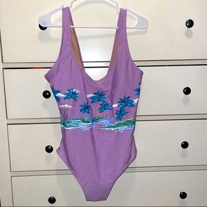 🆕 old navy one piece swimsuit